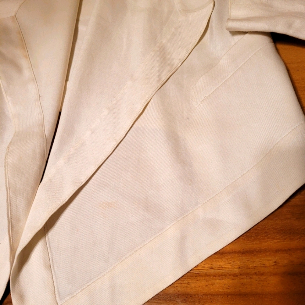 Dianne Von Furstenberg white blazer - Picture 8 of 11